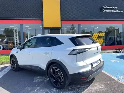 Photo 23 Renault Symbioz  E-Tech full hybrid 145