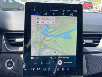 Photo 14 Renault Symbioz  E-Tech full hybrid 145