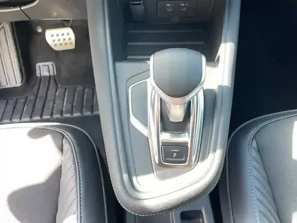 Photo 8 Renault Symbioz  E-Tech full hybrid 145