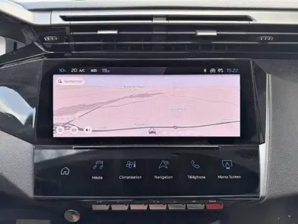 Photo 17 Peugeot 308  PureTech 130ch S&S EAT8