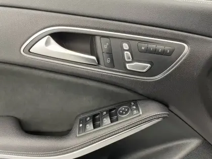 Photo 24 Mercedes CLA  220 d 7G-DCT