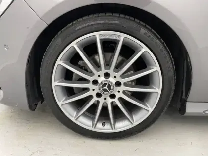 Photo 17 Mercedes CLA  220 d 7G-DCT