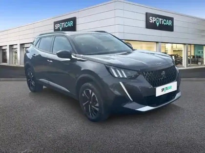Photo 28 Peugeot 2008  PureTech 130 S&S EAT8 GT