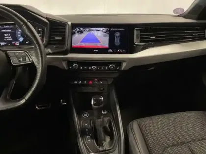 Photo 9 Audi A1 35 TFSI 150 ch S tronic 7 S line