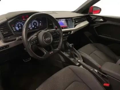 Photo 8 Audi A1 35 TFSI 150 ch S tronic 7 S line