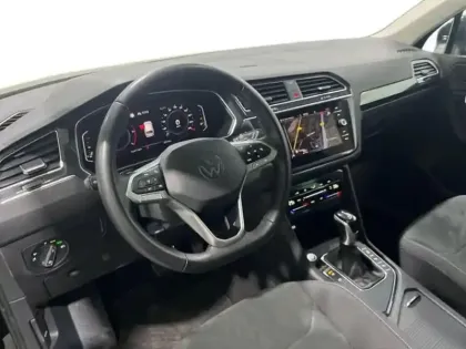 Photo 8 Volkswagen Tiguan 2.0 TDI 150ch DSG7 Elegance