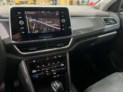 Photo 9 Volkswagen T-roc 1.5 TSI EVO 150 Start/Stop DSG7 Style