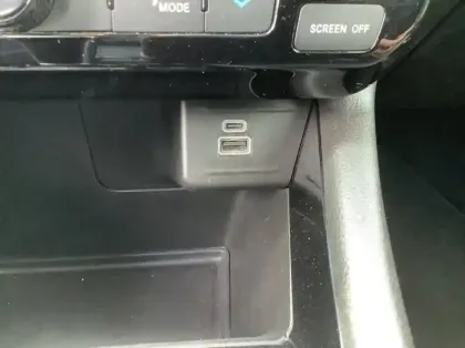 Photo 20 Jeep Compass 1.5 Turbo T4 130 ch BVR7 e-Hybrid Summit