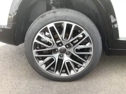 Photo 8 Jeep Compass 1.5 Turbo T4 130 ch BVR7 e-Hybrid Summit