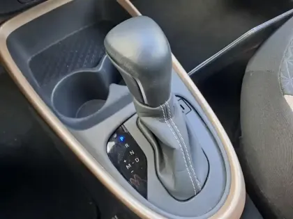 Photo 15 Toyota Aygo Gén. I Ph1 Design 5