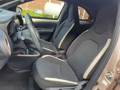 Photo 11 Toyota Aygo Gén. I Ph1 Design 5