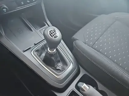 Photo 7 Ford Puma 1.0 EcoBoost Hybrid 125ch Titanium Business S&S