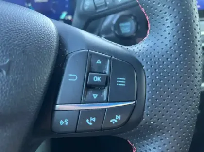 Photo 20 Ford Puma 1.0 Flexifuel 125ch S&S mHEV ST-Line