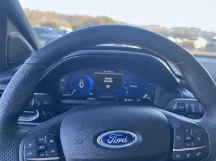 Photo 6 Ford Puma 1.0 Flexifuel 125ch S&S mHEV ST-Line