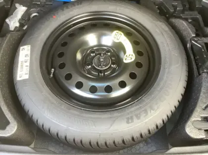 Photo 23 Jeep Renegade Nouveau 1.5 Turbo T4 130 ch BVR7 e-Hybrid Summit