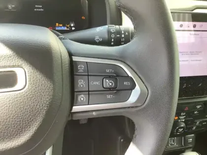 Photo 22 Jeep Renegade Nouveau 1.5 Turbo T4 130 ch BVR7 e-Hybrid Summit