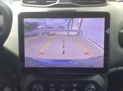 Photo 18 Jeep Renegade Nouveau 1.5 Turbo T4 130 ch BVR7 e-Hybrid Summit