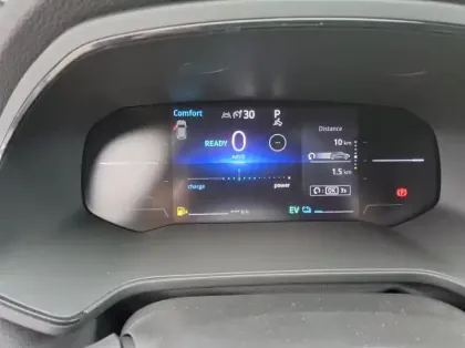 Photo 13 Renault Captur Nouveau E-Tech full hybrid 160 ch Techno