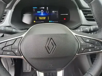 Photo 17 Renault Captur Nouveau E-Tech full hybrid 160 ch Techno