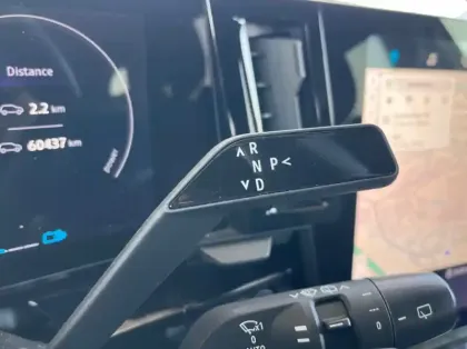 Photo 7 Renault Espace 1.2 E-Tech full hybrid 200ch Techno