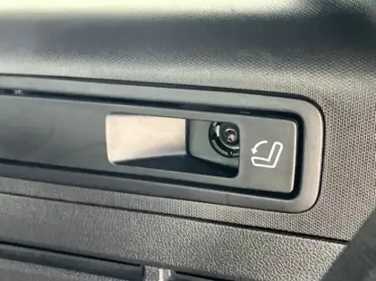 Photo 19 Renault Espace 1.2 E-Tech full hybrid 200ch Techno