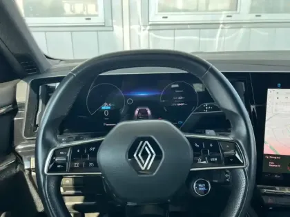 Photo 6 Renault Espace 1.2 E-Tech full hybrid 200ch Techno