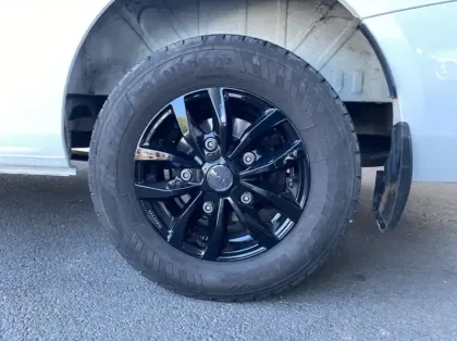 Photo 13 Ford Custom Gén. I Ph2 Trend Business 4