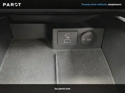 Photo 11 Ford Focus Gén. IV Ph2 Titanium Design 5