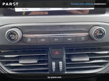 Photo 21 Ford Focus Gén. IV Ph2 Titanium Design 5