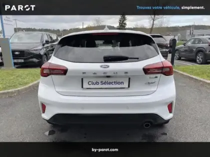 Photo 14 Ford Focus Gén. IV Ph2 Titanium Design 5