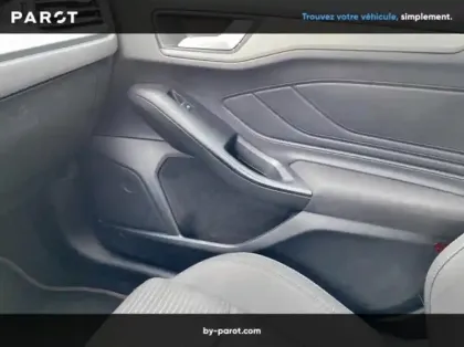 Photo 18 Ford Focus Gén. IV Ph2 Titanium Design 5