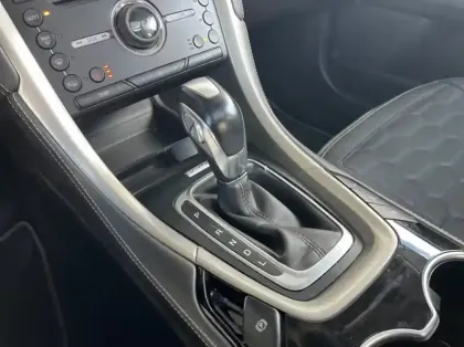 Photo 7 Ford Mondeo Gén. IV Ph2 Vignale 4