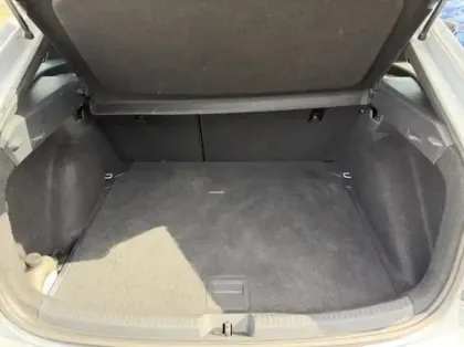 Photo 12 Volkswagen Taigo  1.5 TSI 150ch R-Line DSG7