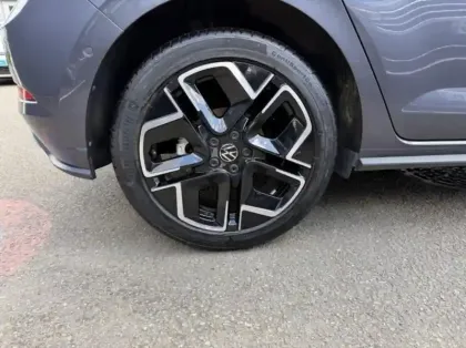 Photo 7 Volkswagen Polo  1.0 TSI 116ch R-Line Edition DSG7