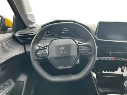 Photo 11 Peugeot 208  1.2 PureTech 100ch S&S Allure 118g