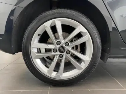 Photo 11 Audi A3  Sportback 35 TFSI 150ch Mild Hybrid Business Executive S tronic 7