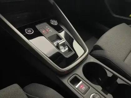 Photo 12 Audi A3  Sportback 35 TFSI 150ch Mild Hybrid Business Executive S tronic 7