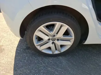 Photo 10 Renault Clio  TCe 90 X-Tronic - 21N