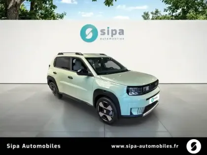 Photo 6 Fiat Panda Grande  T-Gen 3 1.2 Hybrid Turbo 110 ch eDCT6