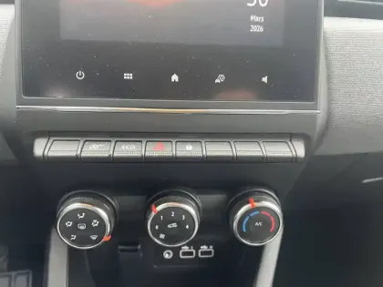 Photo 29 Renault Clio  Blue dCi 100 ch GSR2