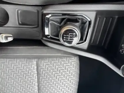 Photo 42 Renault Clio  SOCIETE BLUE DCI 100