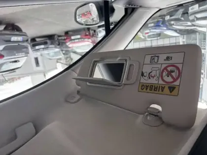 Photo 28 Renault Clio  SOCIETE BLUE DCI 100