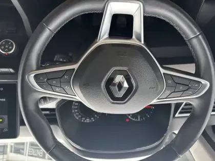 Photo 29 Renault Clio  SOCIETE BLUE DCI 100