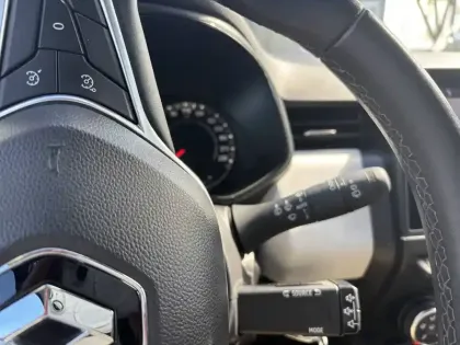 Photo 26 Renault Clio  SOCIETE BLUE DCI 100