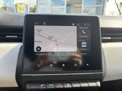 Photo 30 Renault Clio  SOCIETE BLUE DCI 100