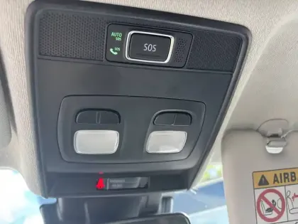 Photo 39 Renault Clio  SOCIETE BLUE DCI 100