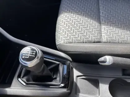 Photo 35 Renault Clio  SOCIETE BLUE DCI 100