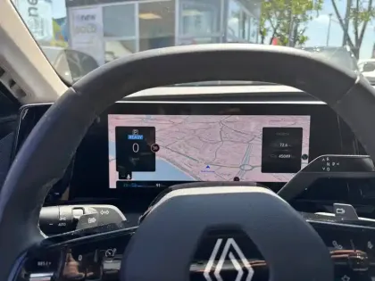 Photo 27 Renault Megane  E-Tech ER EV60 130ch super charge