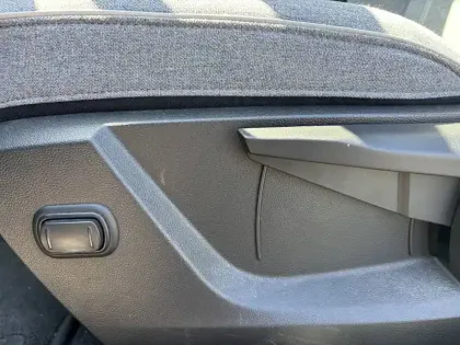 Photo 24 Renault Megane  E-Tech ER EV60 130ch super charge