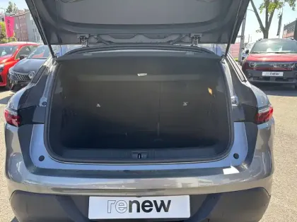 Photo 18 Renault Megane  E-Tech ER EV60 130ch super charge